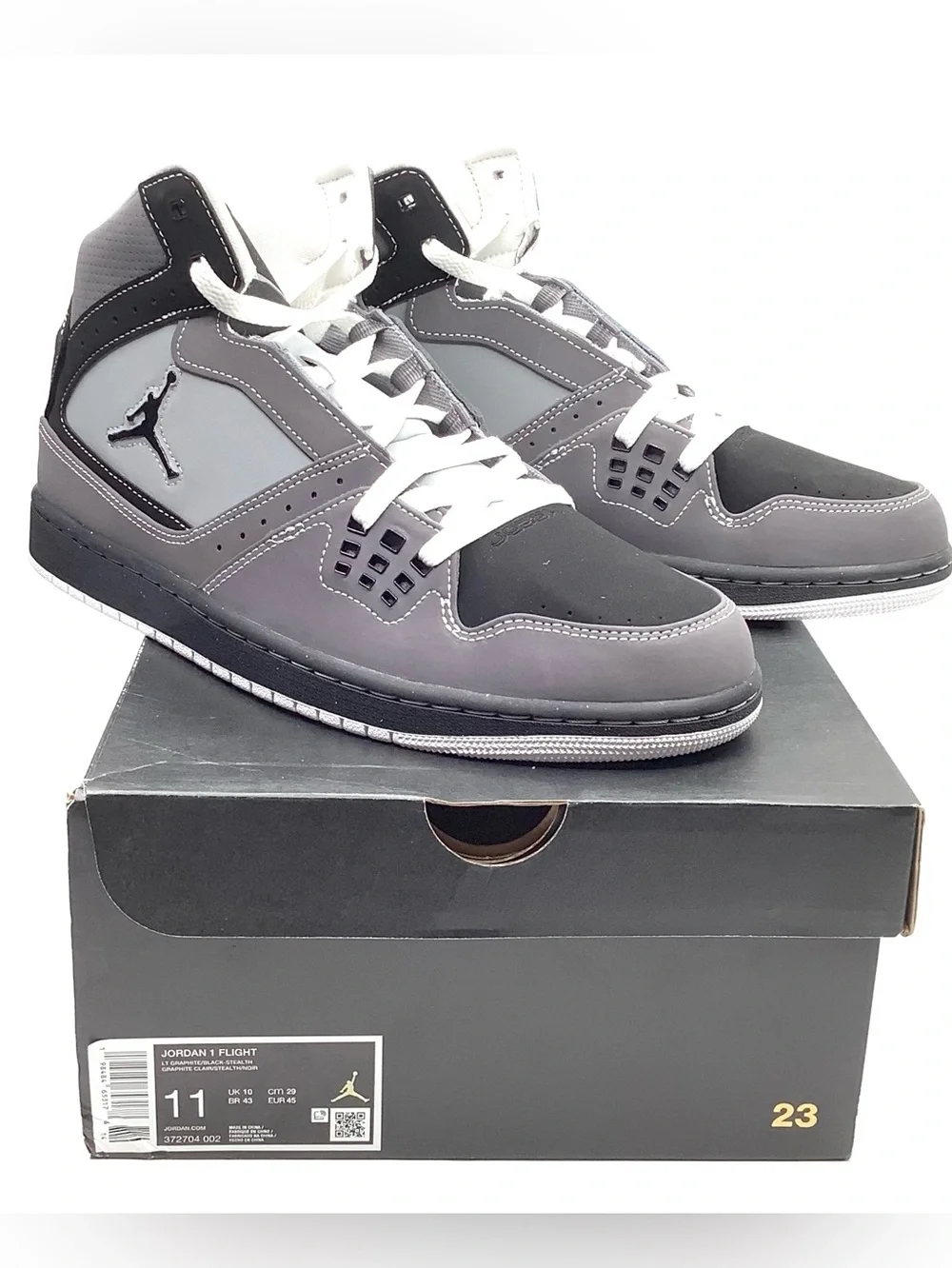 Jordan 1 Flight Retro Men’s High-Top Sneakers in Gray & Black - NWT Size 11